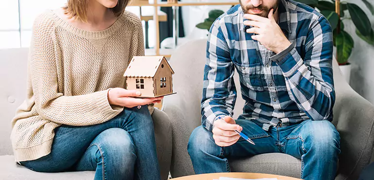 Why Sell Your House During Divorce in Tucson, AZ?