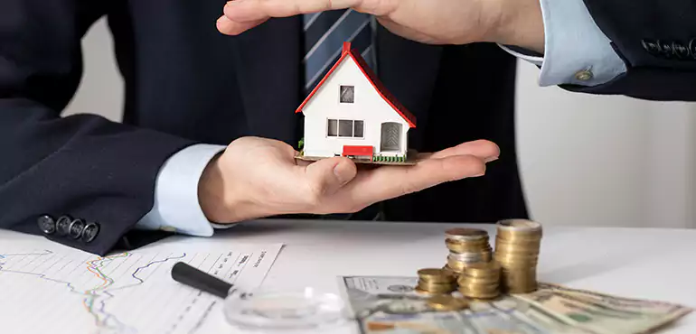 Who Do We Buy Houses From in Tucson, AZ?